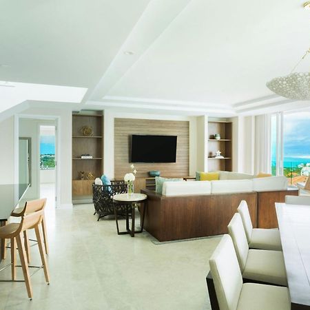 Готель The Ritz-Carlton, Turks & Caicos Грейс-Бей Екстер'єр фото