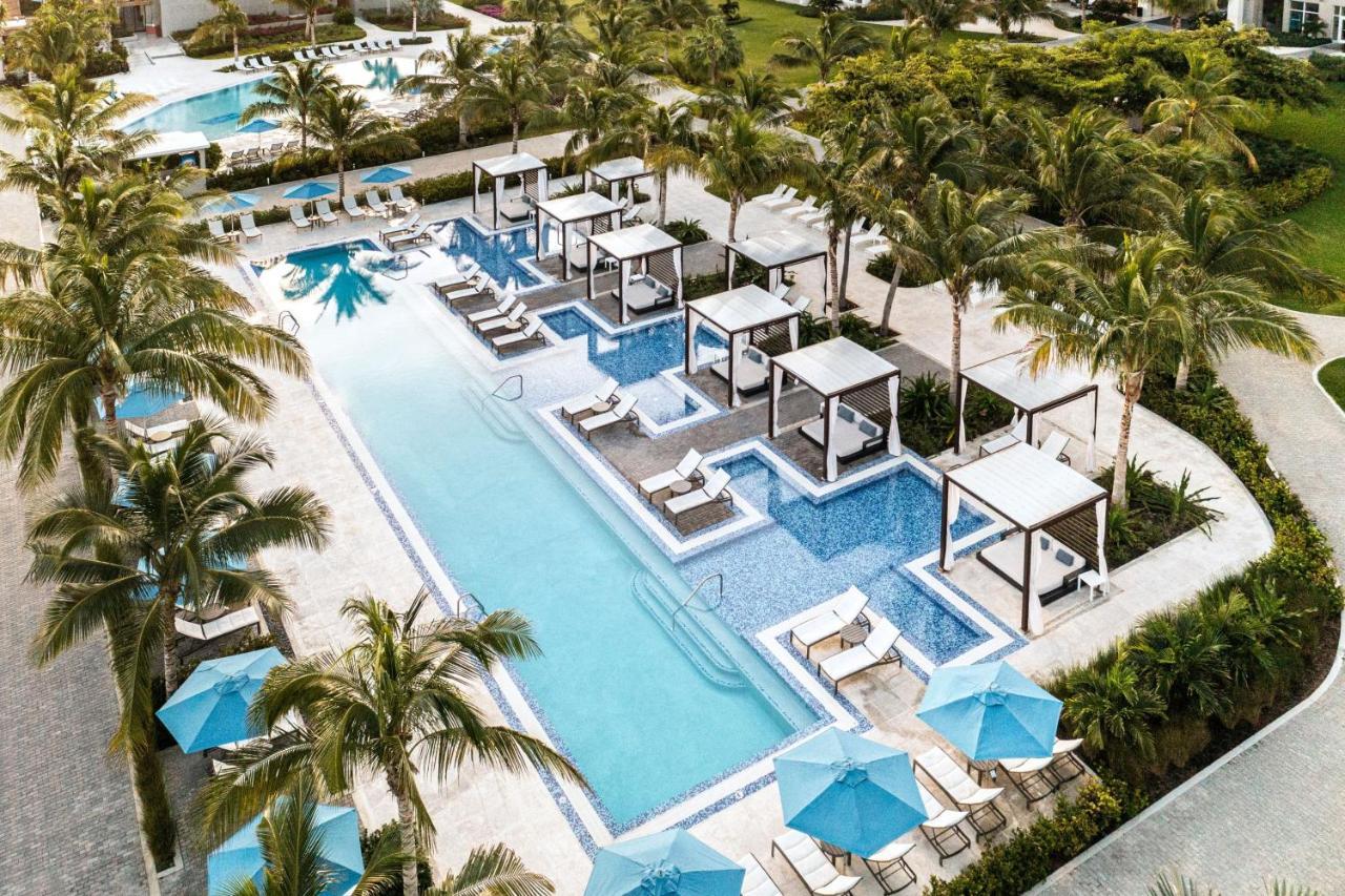 Готель The Ritz-Carlton, Turks & Caicos Грейс-Бей Екстер'єр фото