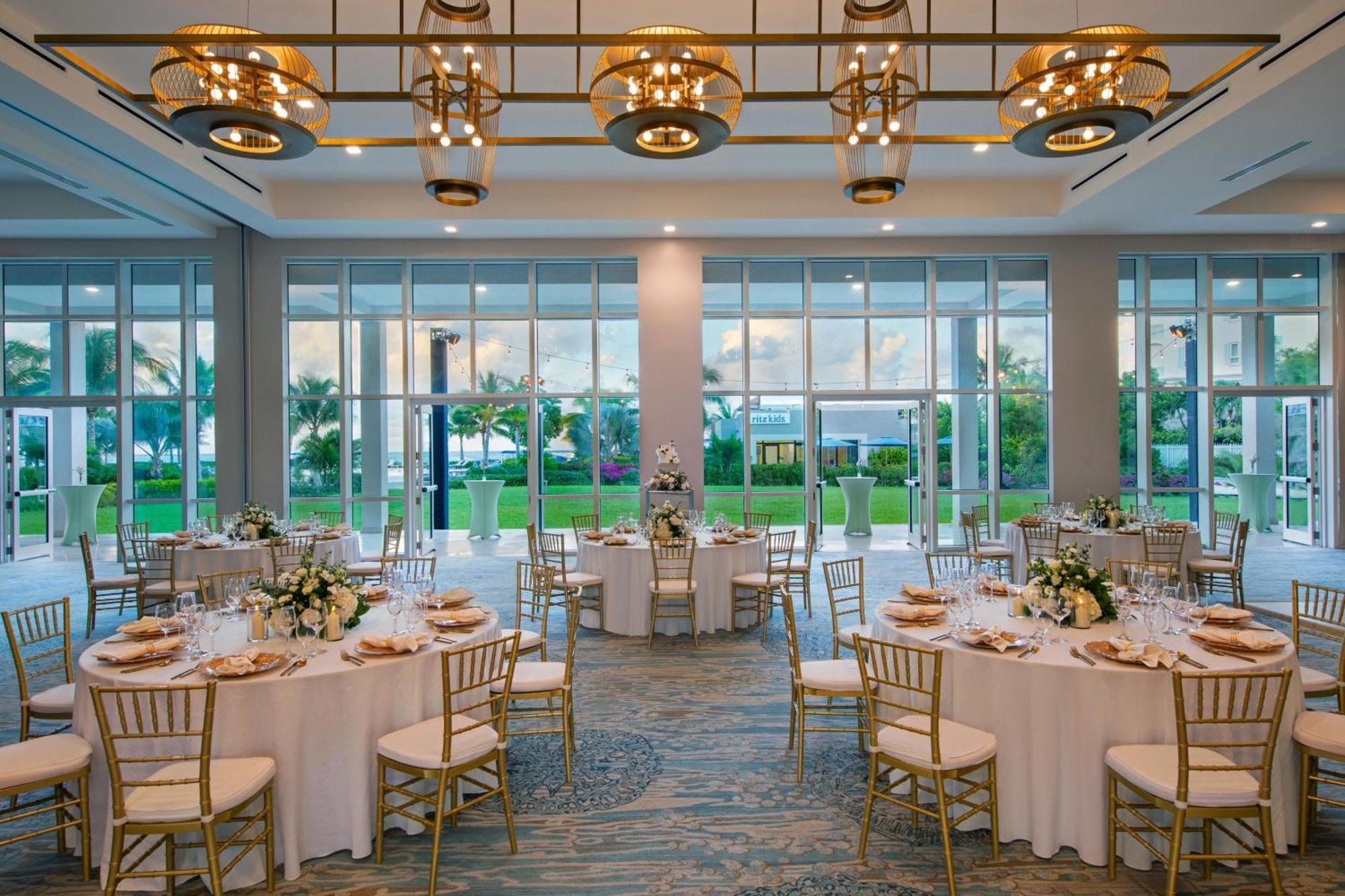 Готель The Ritz-Carlton, Turks & Caicos Грейс-Бей Екстер'єр фото
